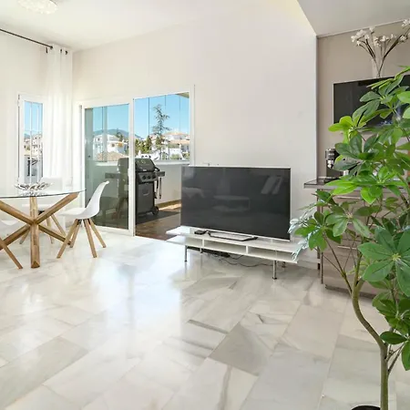 Fantastic Seaside Next To Puerto Banus And Walking Distance To The *
