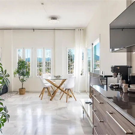 Fantastic Seaside Next To Puerto Banus And Walking Distance To The *