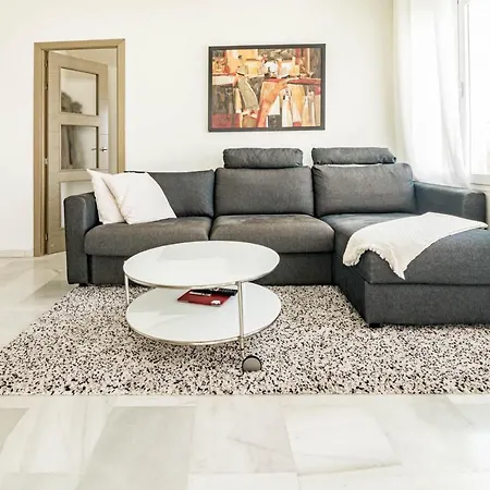 Fantastic Seaside Next To Puerto Banus And Walking Distance To The Apartment