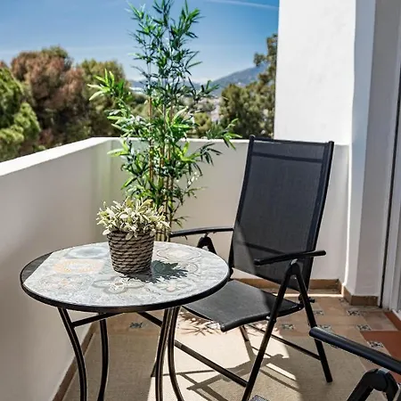 Fantastic Seaside Next To Puerto Banus And Walking Distance To The Apartment Marbella